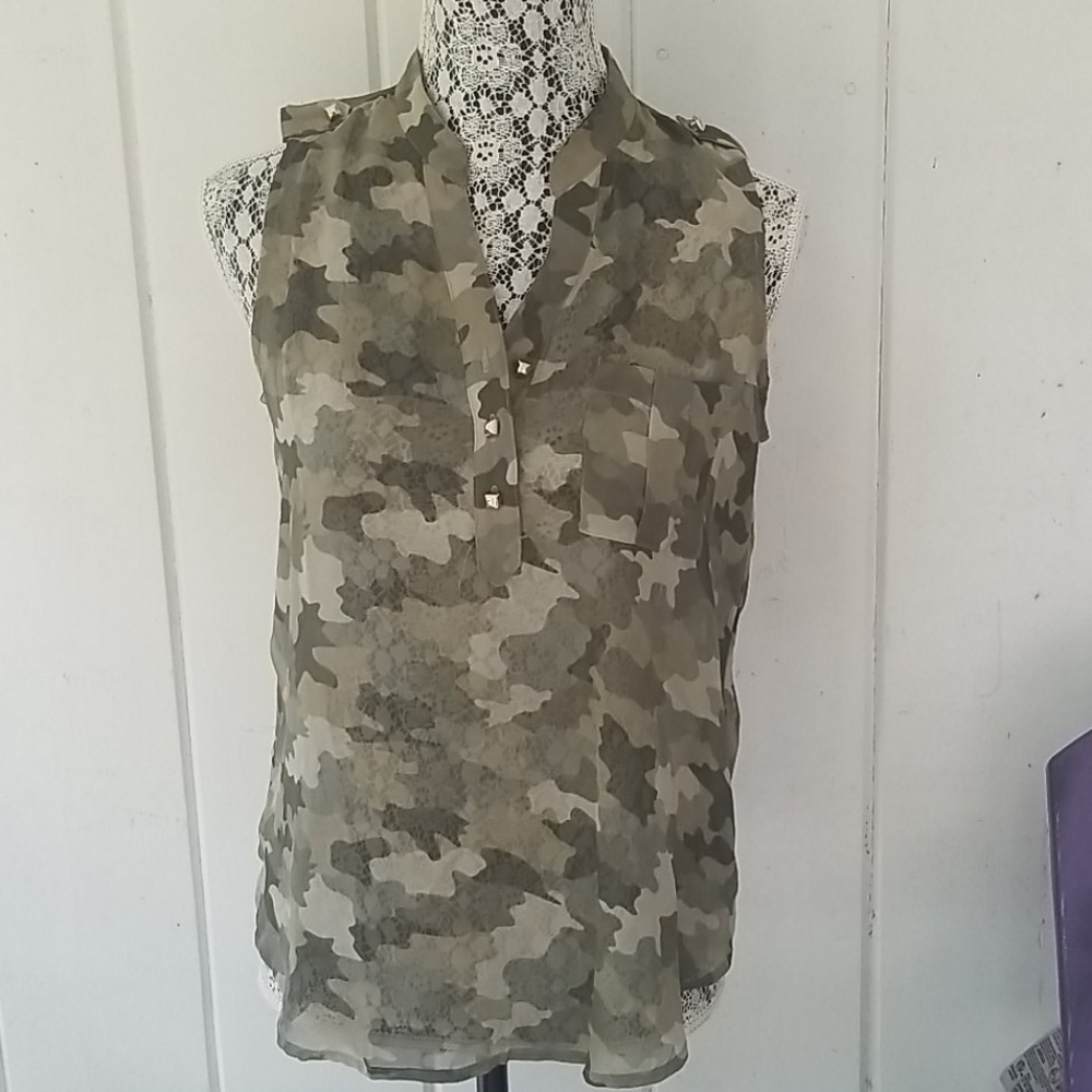 Sheer camo blouse with peekaboo back